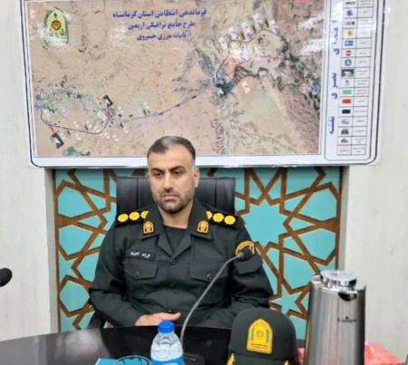 تیم گشتی پلیس کرمانشاه، امنیت زائران اربعین را تامین می‌کنند