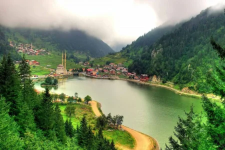 سفر به ترابوزان (استانبول کوچک)