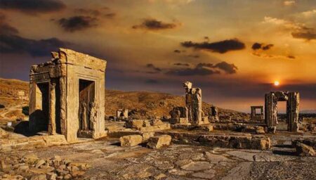 آغاز سفر کاری وزیر میراث‌فرهنگی به فارس