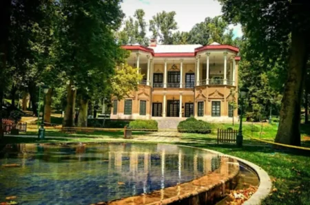 کاخ نیاوران بتدریج باز می شود
