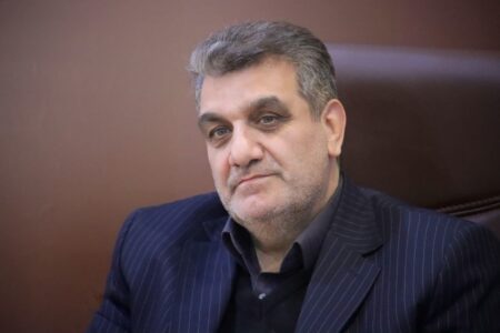 استاندار سمنان: آرادان بستر توسعه صنایع پیشرفته شود