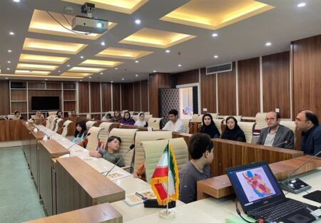 برگزاری آموزش تربیت همیار گردشگر در اردبیل