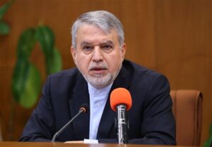 وزیر گردشگری: روند گردشگری کشور به سمت مطلوب پیش می‌رود