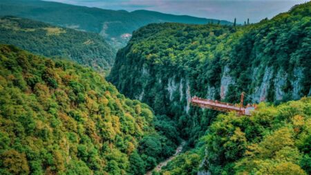 دره اوکاتسه گرجستا منطقه ای بکر و زیبا برای گردشگزی