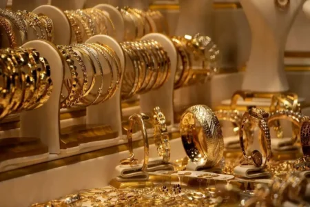 نمودار کاهش قیمت طلا در بازار ایران در تاریخ ۲۶ مرداد ۱۴۰۴