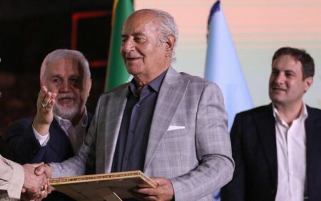 چهره‌های ماندگار میراث‌فرهنگی ایران تجلیل شدند