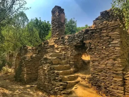 فرماندار همدان: روستای «ورکانه» در مسیر جهانی شدن است