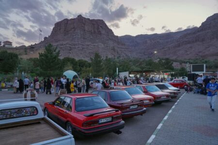 منطقه آزاد ارس میزبان رالی خودروهای کلاسیک