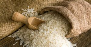 کاهش قیمت برنج ایرانی تا ۱۰۰ هزار تومان