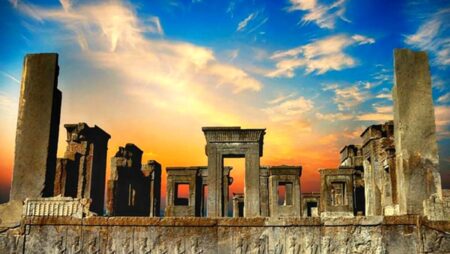 تعطیلی موقت تخت‌جمشید به‌دلیل اجرای کنسرت