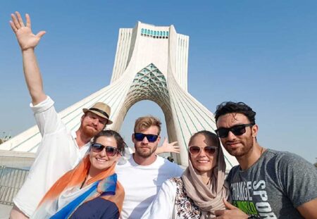 ماجرای محدودیت‌های سفر برای گردشگران خارجی به ایران چه بود؟