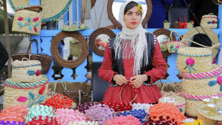 آغاز به کار نمایشگاه صنایع دستی در سمنان