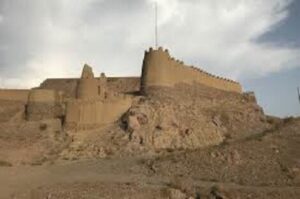 آغاز مرمت قلعه تاریخی شهرستان کهنوج+خبرسفر
