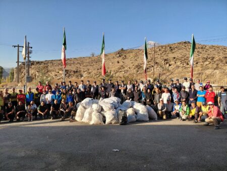 همدلی سبز در بلندترین نقطه ایران؛ حضور چهارمحال و بختیاری در پویش پاکسازی دماوند