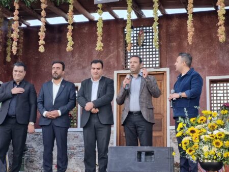 احیای سنت های دینی و رونق صنعت گردشگری در جشنواره تاک و افلاک احیای سنت های دینی و رونق صنعت گردشگری در جشنواره تاک و افلاک