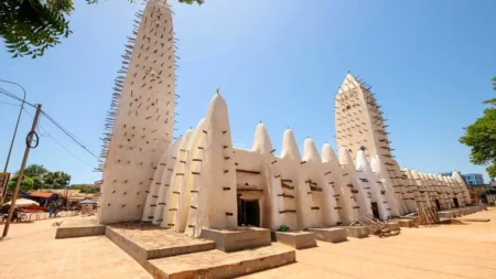 معماری عجیب مسجد جامع بورکینافاسو