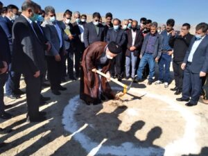 کلنگ‌زنی مجتمع بزرگ گردشگری پرند با حضور وزیر میراث‌فرهنگی+خبرسفر