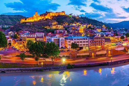 جاذبه‌های گردشگری تفلیس گرجستان؛ تجربه‌ای فراموش‌نشدنی در قلب قفقاز