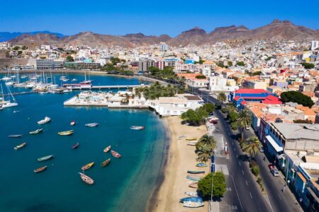 کیپ ورد؛ جزیره‌نشین کوچک اقیانوس اطلس، حریف نیم‌میلیونی تیم ملی ایران