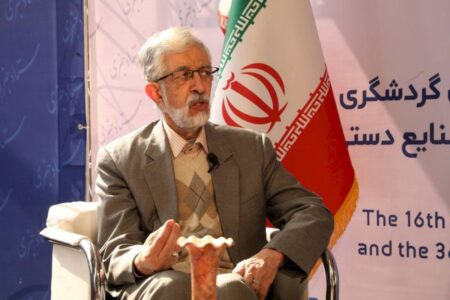 حداد عادل: هر نوع سرمایه گذاری در حوزه گردشگری، یک سرمایه گذاری راهبردی است