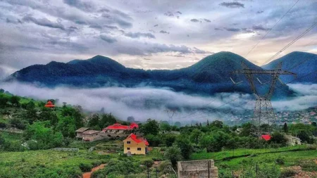 نمنق پاییزی؛ روستایی با چشم‌اندازهای دل‌انگیز ایران+خبرسفر