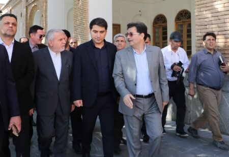 محور تاریخی فرهنگی سنندج در اولویت توسعه گردشگری کردستان قرار دارد