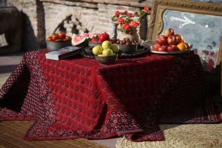 اجرای پویش روایتگری و قصه گویی یلدا در شیراز/ ثبت خاطرات و سنت های مردمی
