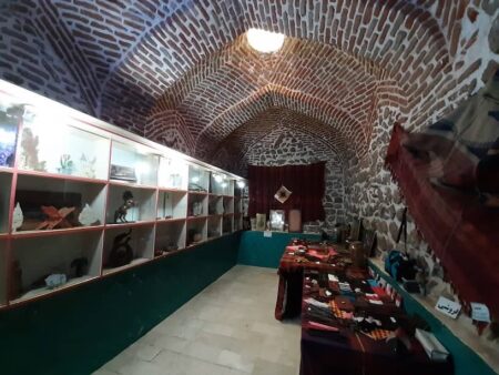 برپایی نمایشگاه صنایع دستی در مهاباد