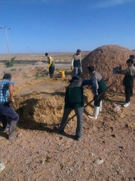 همت گروه‌های جهادی در بازسازی بناهای تاریخی خوسف