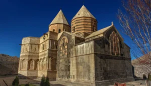 زیرساخت‌های رفاهی و اقامتی اطراف قره کلیسا در چالدران توسعه می‌یابد